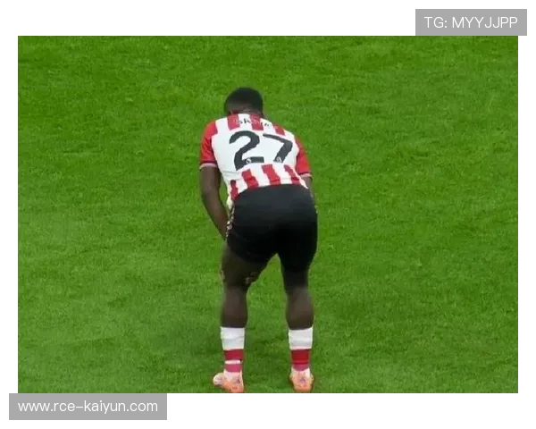 桑德兰让二追三3-2逆转伯恩茅斯,勒费点射特劳雷扳平 桑德兰让二追三3-2逆转伯恩茅斯,勒费点射特劳雷扳平