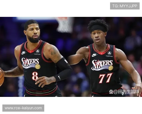 老鹰117-107战胜76人，客场表现稳定巩固东部排名
